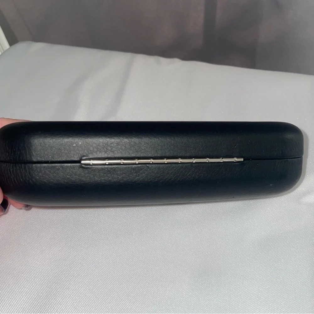 OAKLEY BLACK SMALL AUTHENTIC CLAMSHELL EYEGLASSES HARD CASE